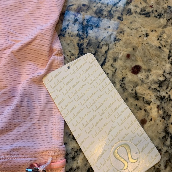 Rest less tank - Picture 2 of 3